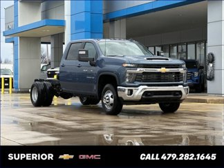 New 2025 Chevrolet Silverado 3500 LT w/ Convenience Package image 1