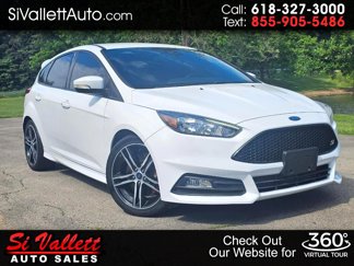 Used 2017 Ford Focus ST image 1