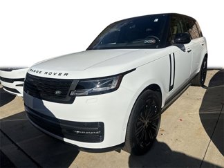 New 2025 Land Rover Range Rover Long Wheelbase SE image 1