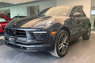 Certified 2024 Porsche Macan image 1