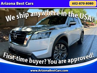 Used 2022 Nissan Pathfinder SV image 1