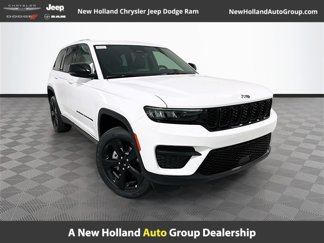 New 2025 Jeep Grand Cherokee Altitude image 1