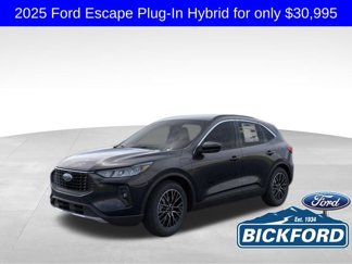 Used 2025 Ford Escape SE image 1