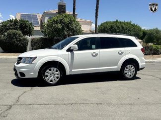 Used 2018 Dodge Journey SXT w/ Connectivity Group image 1
