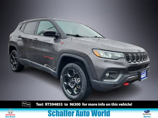 Used 2024 Jeep Compass Trailhawk image 1