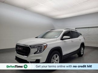 Used 2023 GMC Terrain SLE w/ Driver Convenience Package image 1