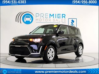 Used 2023 Kia Soul LX image 1