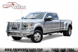 Used 2022 Ford F350 Lariat w/ Lariat Value Package image 1