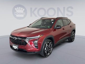 Used 2025 Chevrolet Trax RS w/ Driver Confidence Package image 1