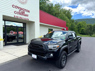 Used 2020 Toyota Tacoma TRD Off-Road image 1