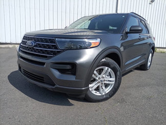 Used 2020 Ford Explorer XLT image 1