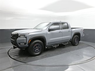 New 2025 Nissan Frontier PRO-4X w/ Pro Convenience Package image 1