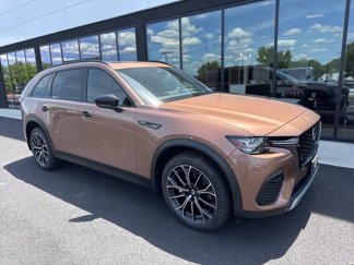 New 2025 MAZDA CX-70 Plug-In Hybrid w/ Premium Plus image 1