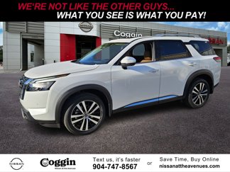 New 2025 Nissan Pathfinder Platinum image 1