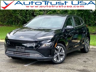 Used 2023 Hyundai Kona SEL image 1