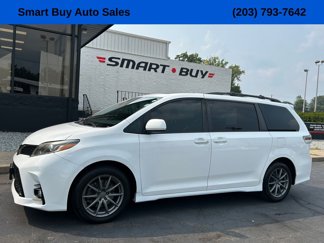 Used 2019 Toyota Sienna SE video 2
