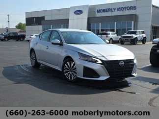 Used 2023 Nissan Altima 2.5 SV image 1
