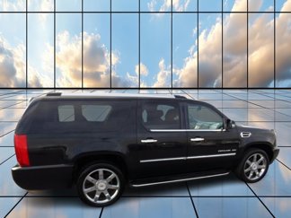 Used 2013 Cadillac Escalade ESV Luxury image 1