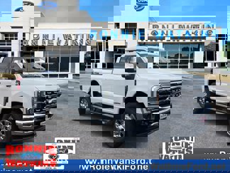New 2026 Ford F250 4x4 Crew Cab Super Duty video 1