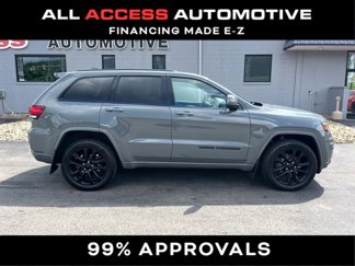 Used 2021 Jeep Grand Cherokee Laredo X image 1