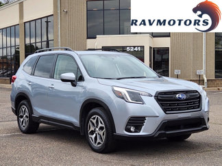 Used 2024 Subaru Forester Premium image 1