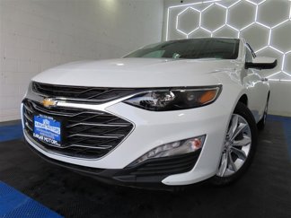 Used 2025 Chevrolet Malibu LT image 1