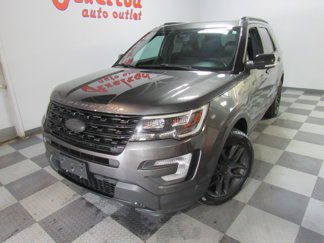 Used 2017 Ford Explorer Sport image 1
