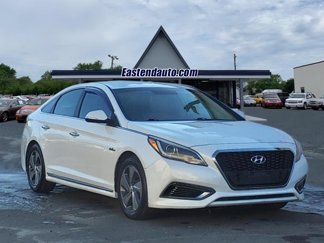 Used 2017 Hyundai Sonata Limited image 1