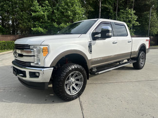 Used 2017 Ford F250 Lariat w/ Chrome Package image 1