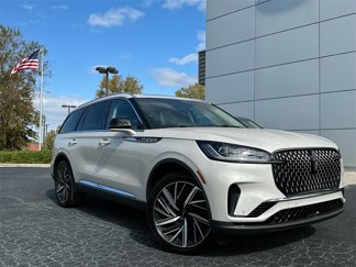 New 2025 Lincoln Aviator Reserve w/ Equipment Group 201A image 1