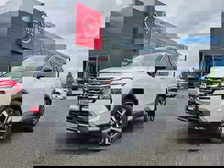 New 2025 Nissan Rogue SL image 1