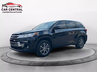 Used 2019 Toyota Highlander XLE image 1