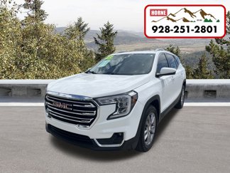 Used 2023 GMC Terrain SLT w/ Infotainment Package II image 1