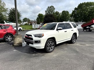 Used 2017 Toyota 4Runner Limited image 1