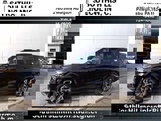 New 2025 Lincoln Nautilus Premier w/ Jet Appearance Package image 1