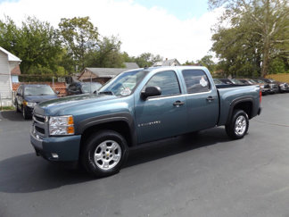 Used 2007 Chevrolet Silverado 1500 LT w/ 1LT Convenience Package image 1
