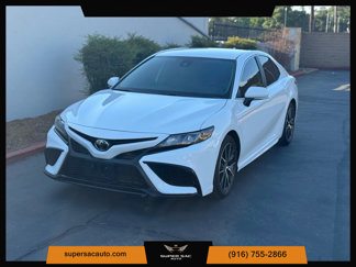 Used 2024 Toyota Camry SE image 1