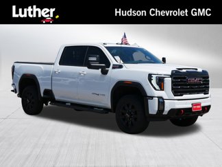 Used 2024 GMC Sierra 2500 AT4 w/ Technology Package image 1