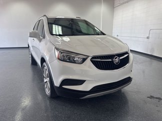 Used 2020 Buick Encore Preferred image 1
