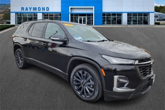 Used 2023 Chevrolet Traverse RS image 1