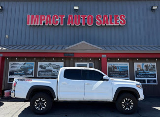 Used 2020 Toyota Tacoma SR image 1