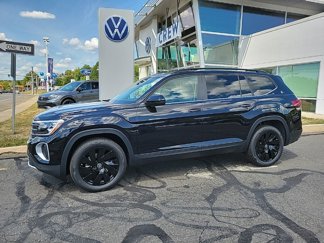 New 2025 Volkswagen Atlas SE image 1