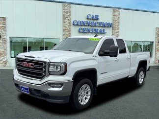 Used 2017 GMC Sierra 1500 SLE w/ SLE Value Package image 1