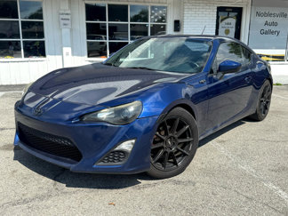 Used 2013 Scion FR-S image 1