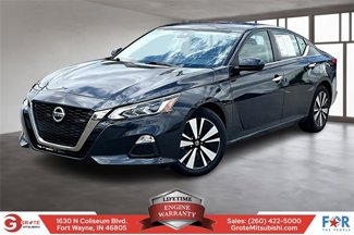 Used 2022 Nissan Altima 2.5 SV image 1