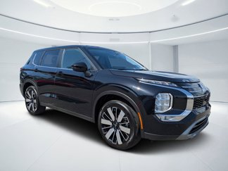 New 2025 Mitsubishi Outlander SE image 1