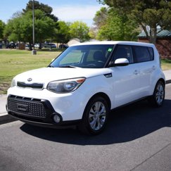 Used 2016 Kia Soul + image 1