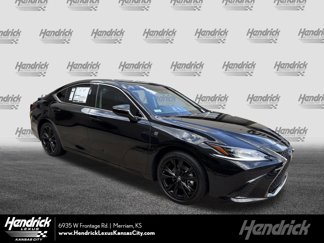 New 2025 Lexus ES 300h F Sport image 1