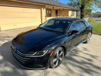 Used 2021 Volkswagen Arteon SE image 1