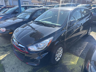 Used 2013 Hyundai Accent GS image 1